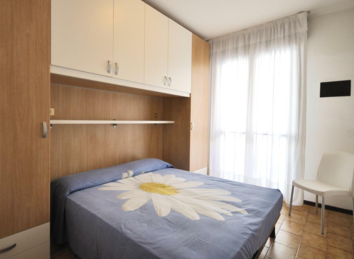 Condominio Pleione Бибионе Экстерьер фото